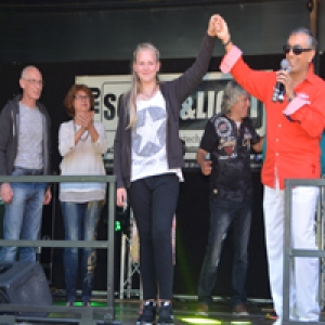 Meike die Siegerin der Herzen 599090f280428.jpg