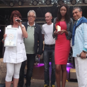 Zeitungsberichte vom Weinfest in Würselen 57ac3eb4aa7d2.jpg